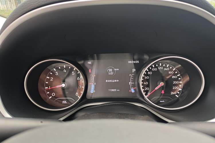 Used Jeep Compass 2017 200T Automatic Family Edition Odometer Close Up