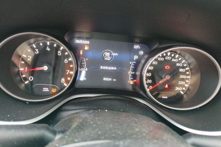 Used Jeep Compass 2017 200T Automatic Family Edition Odometer Close Up
