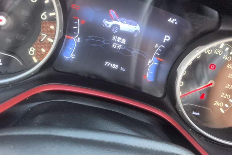 Used Jeep Compass 2017 200TS Automatic High-Performance All-Wheel Drive Edition Odometer Close Up