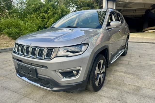 Used Jeep Compass 2017 200T Automatic Prestige Four-Wheel Drive Edition