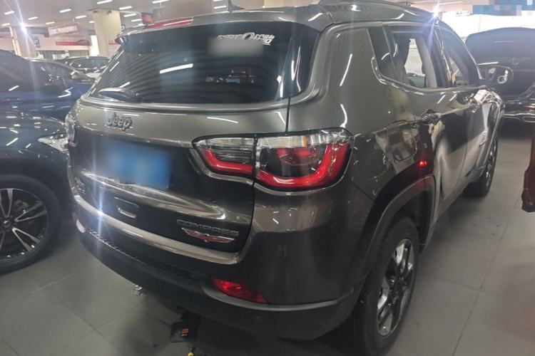 Used Jeep Compass 2017 200TS Automatic High-Performance All-Wheel Drive Edition Rear Right 45 Deg