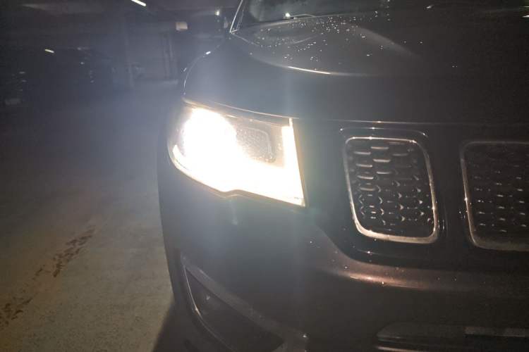 Used Jeep Compass 2017 200T Automatic Prestige Edition Right Front Headlight