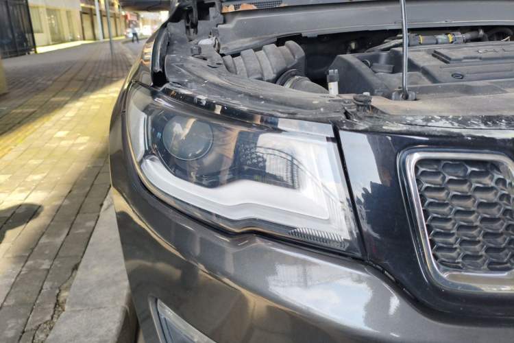 Used Jeep Compass 2017 200T Automatic Family Edition Right Front Headlight