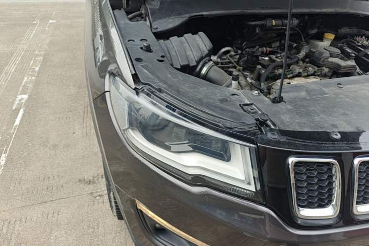 Used Jeep Compass 2017 200T Automatic Family Edition Right Front Headlight