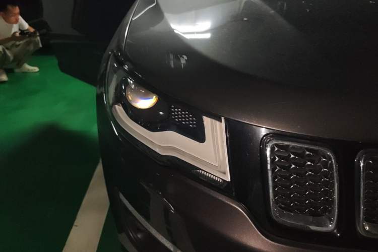 Used Jeep Compass 2017 200T Automatic Family Edition Right Front Headlight