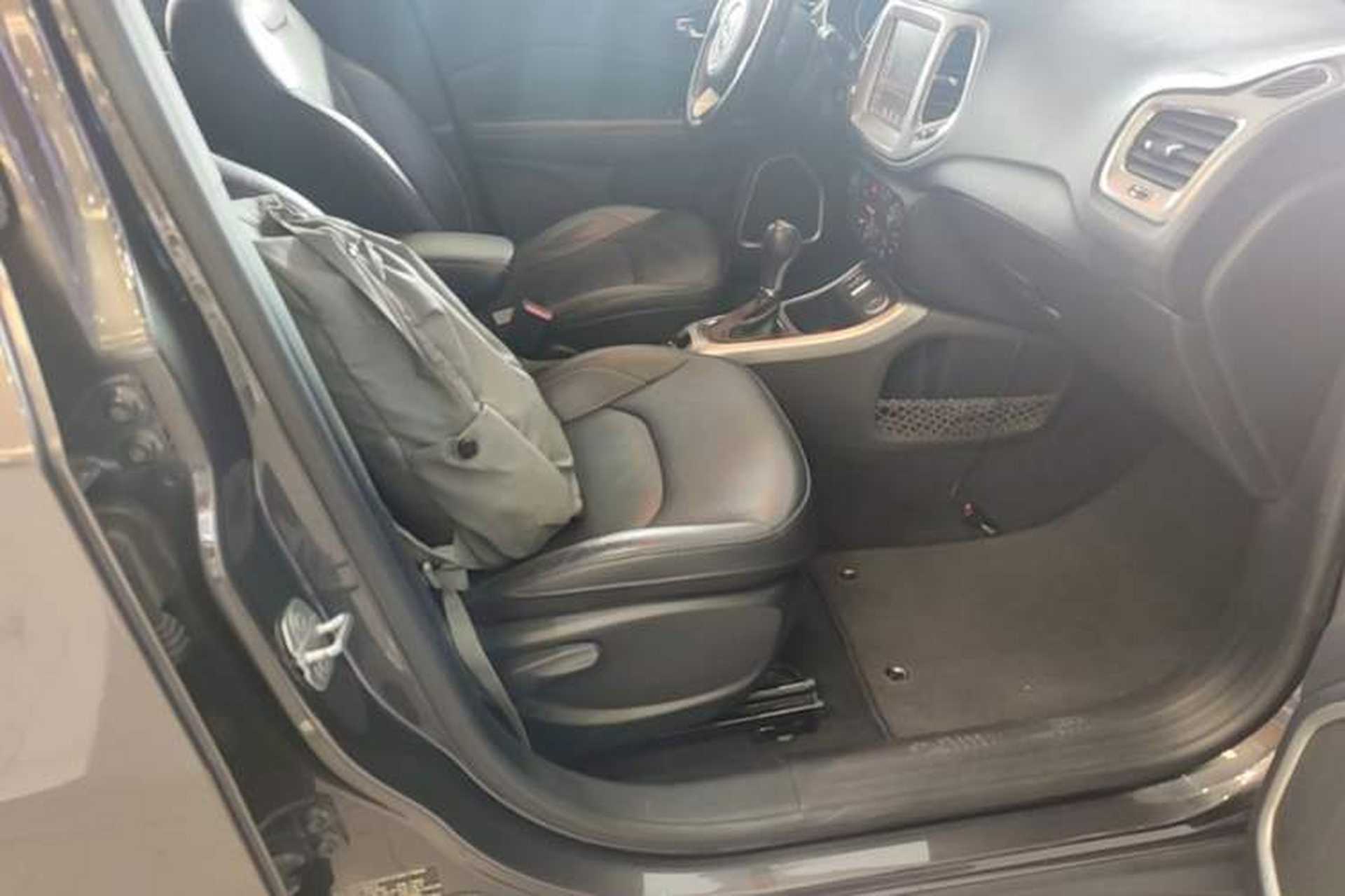 Used Jeep Compass 2017 200T Automatic Family Edition Right Front Seat