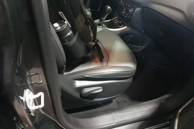 Used Jeep Compass 2017 200T Automatic Family Edition Right Front Seat
