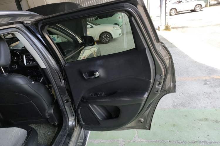 Used Jeep Compass 2017 200T Automatic Family Edition Right Rear Door Interior