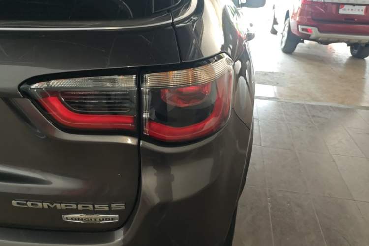 Used Jeep Compass 2017 200T Automatic Family Edition Right Rear Taillight