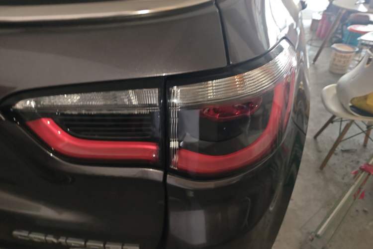 Used Jeep Compass 2017 200T Automatic Family Edition Right Rear Taillight