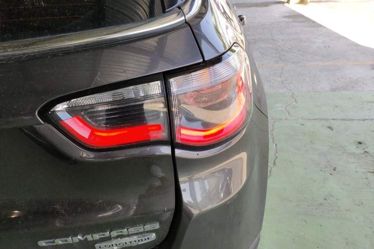 Used Jeep Compass 2017 200T Automatic Family Edition Right Rear Taillight