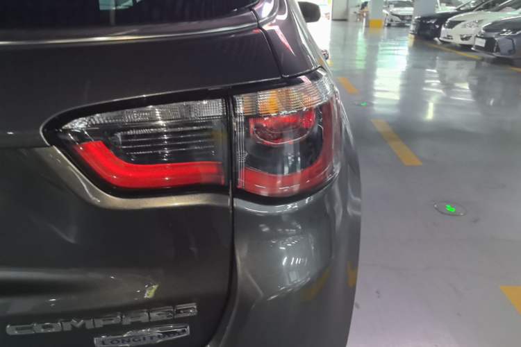 Used Jeep Compass 2017 200T Automatic Enjoyment Version Right Rear Taillight