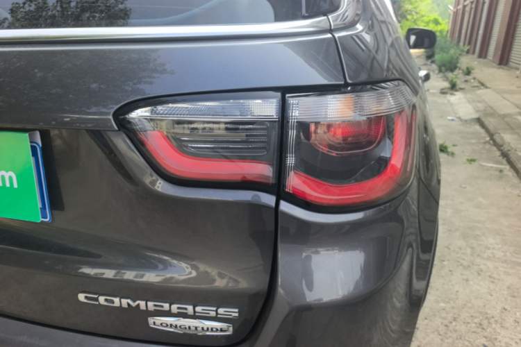 Used Jeep Compass 2017 200T Automatic Family Edition Right Rear Taillight