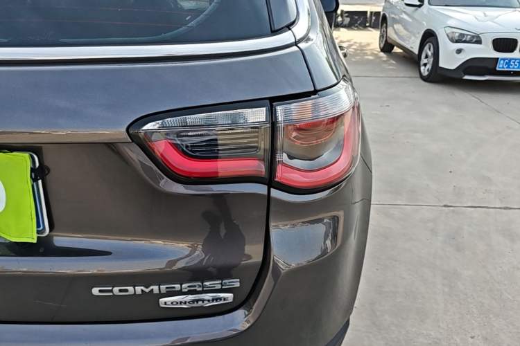 Used Jeep Compass 2017 200T Automatic Family Edition Right Rear Taillight