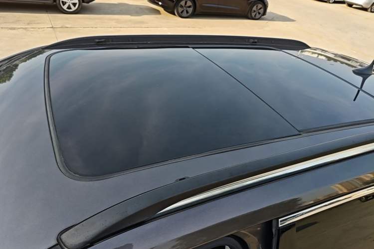 Used Jeep Compass 2017 200T Automatic Family Edition Roof