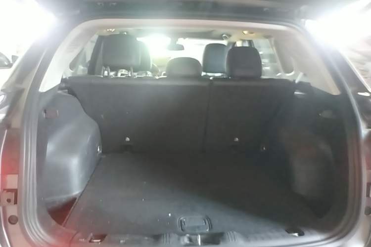 Used Jeep Compass 2017 200T Automatic Family Edition Trunk