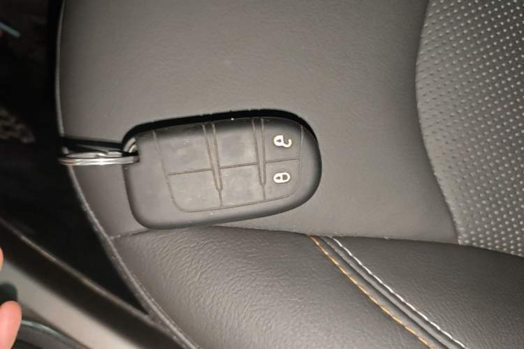 Used Jeep Compass 2017 200T Automatic Family Edition Vehicle Key