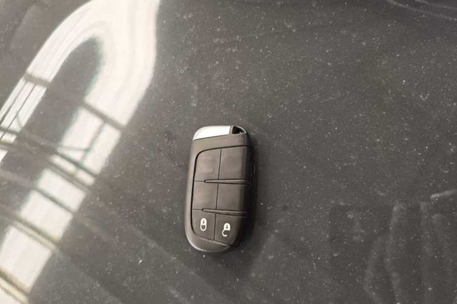 Used Jeep Compass 2017 200T Automatic Family Edition Vehicle Key