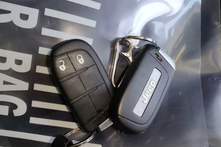 Used Jeep Compass 2017 200T Automatic Family Edition Vehicle Key
