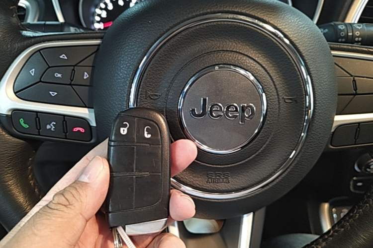 Used Jeep Compass 2017 200T Automatic Family Edition Vehicle Key