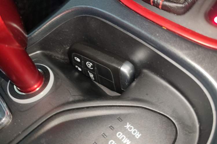 Used Jeep Compass 2017 200TS Automatic High-Performance All-Wheel Drive Edition Vehicle Key