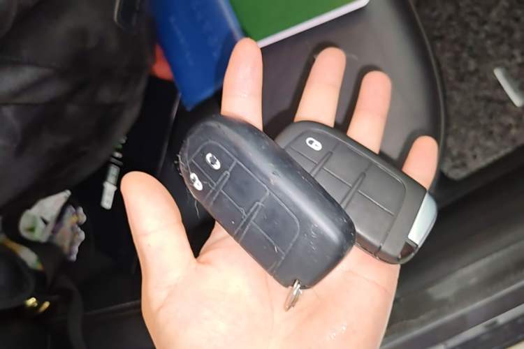 Used Jeep Compass 2017 200T Automatic Family Edition Vehicle Key