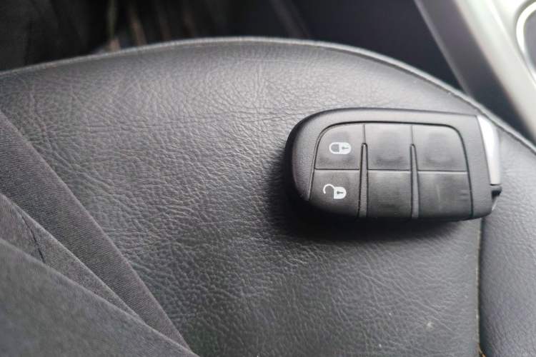 Used Jeep Compass 2017 200T Automatic Family Edition Vehicle Key