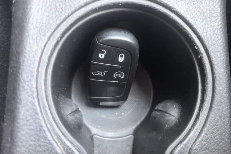 Used Jeep Compass 2017 200TS Automatic High-Performance All-Wheel Drive Edition Vehicle Key