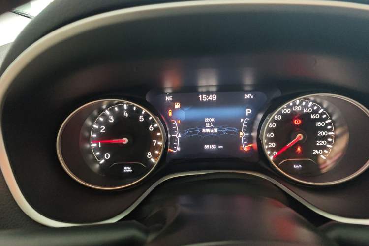 Used Jeep Compass 2017 200T Automatic Family Edition Instrument Cluster