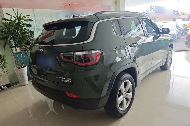 Used Jeep Compass 2017 200T Automatic Family Edition Rear Right 45 Deg