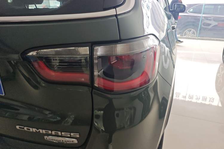 Used Jeep Compass 2017 200T Automatic Family Edition Right Rear Taillight