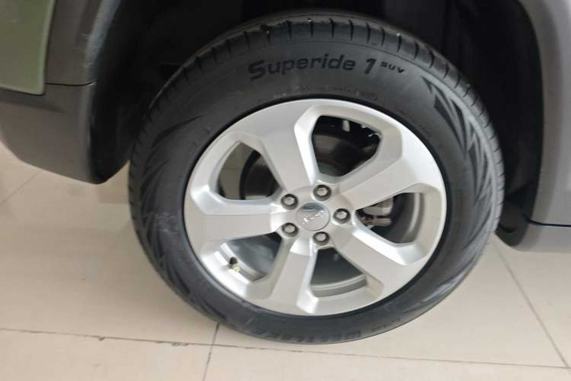 Used Jeep Compass 2017 200T Automatic Family Edition Right Rear Wheel Hub