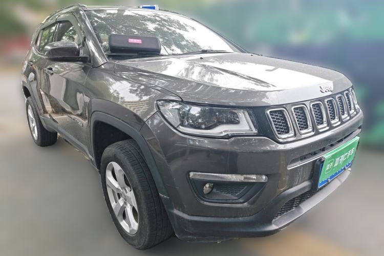 Used Jeep Compass 2017 200T Automatic Family Edition Front Right 45 Deg