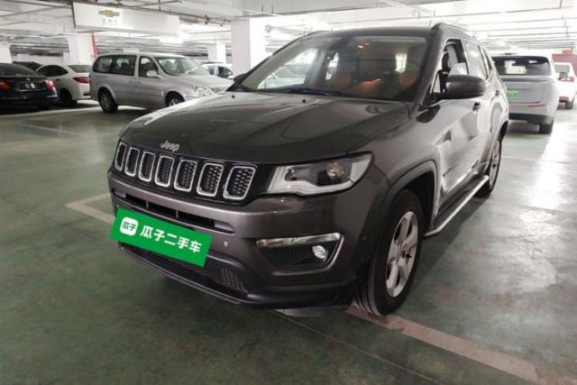 Ojetý Jeep Compass 2017 200T Automatic Family Edition