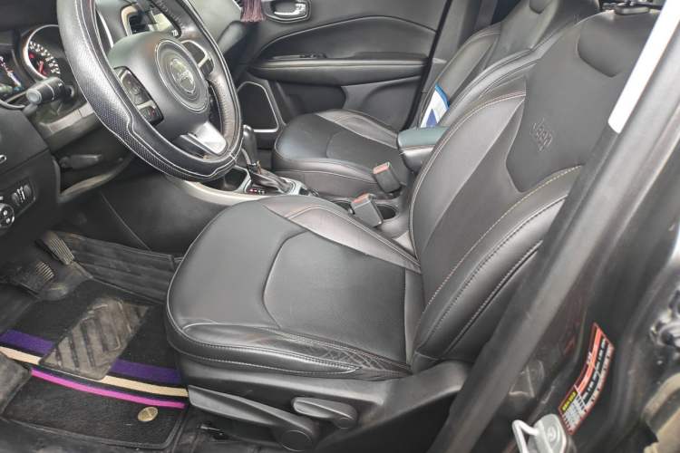 Used Jeep Compass 2017 200T Automatic Family Edition Left Front Seat
