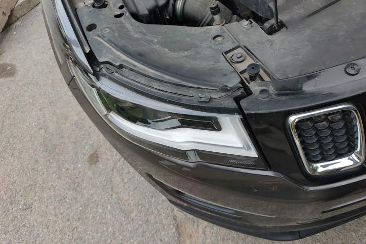 Used Jeep Compass 2017 200T Automatic Family Edition Right Front Headlight