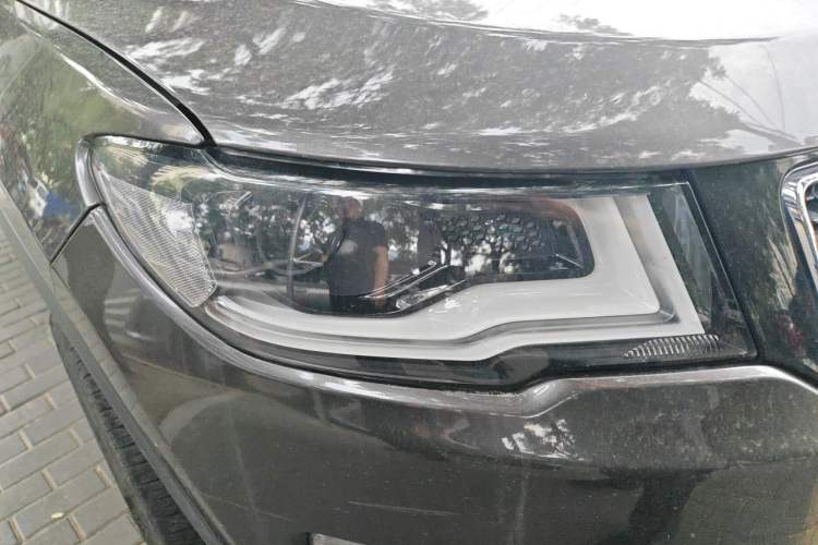 Used Jeep Compass 2017 200T Automatic Family Edition Right Front Headlight