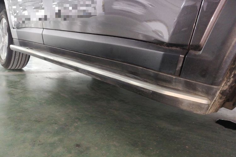 Used Jeep Compass 2017 200T Automatic Family Edition Right Side Sill