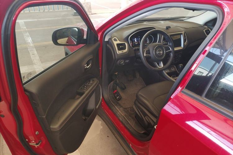 Used Jeep Compass 2017 200T Automatic Family Edition Driver Seat