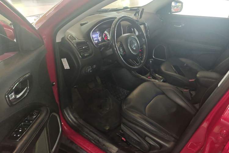Used Jeep Compass 2017 200T Automatic Family Edition Driver Seat