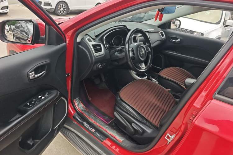 Used Jeep Compass 2017 200T Automatic Family Edition Driver Seat