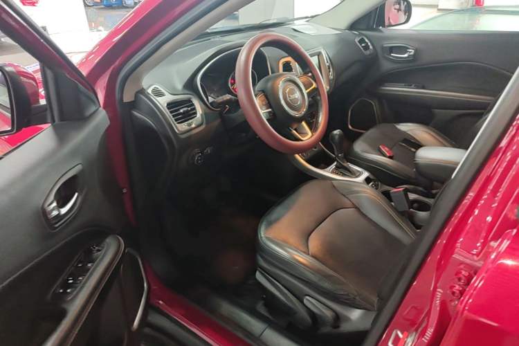 Used Jeep Compass 2017 200T Automatic Family Edition Driver Seat