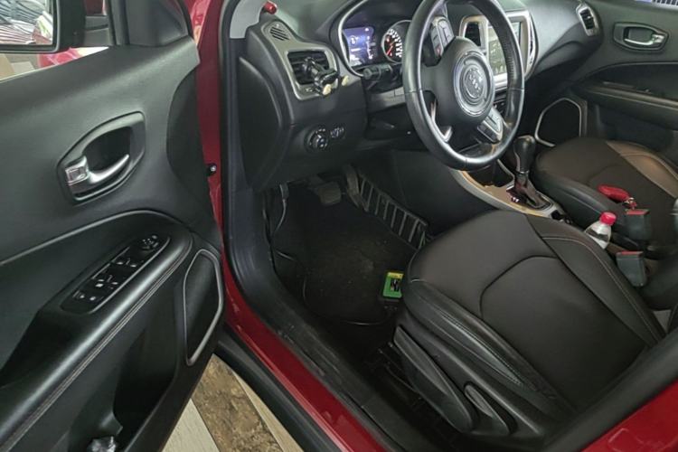 Used Jeep Compass 2017 200T Automatic Family Edition Driver Seat