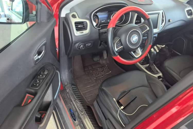 Used Jeep Compass 2017 200T Automatic Family Edition Driver Seat