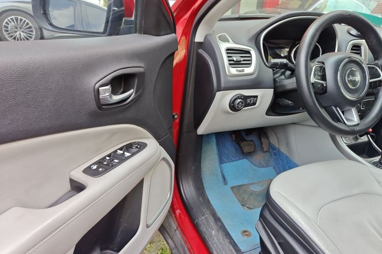 Used Jeep Compass 2017 200T Automatic Family Edition Driver Seat