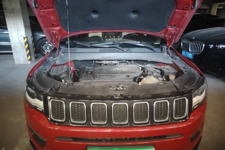 Used Jeep Compass 2017 200T Automatic Family Edition Engine Bay
