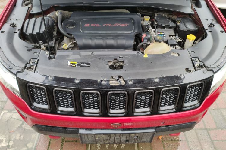 Used Jeep Compass 2017 200TS Automatic High-Performance All-Wheel Drive Edition Engine Bay
