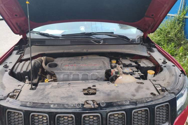 Used Jeep Compass 2017 200TS Automatic High-Performance All-Wheel Drive Edition Engine Bay