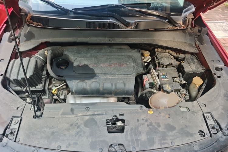 Used Jeep Compass 2017 200TS Automatic High-Performance All-Wheel Drive Edition Engine Bay