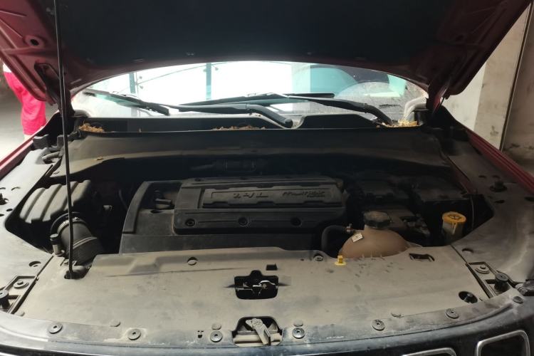 Used Jeep Compass 2017 200T Automatic Family Edition Engine Bay